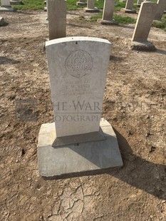 BAGHDAD (NORTH GATE) WAR CEMETERY - VINEY, E W